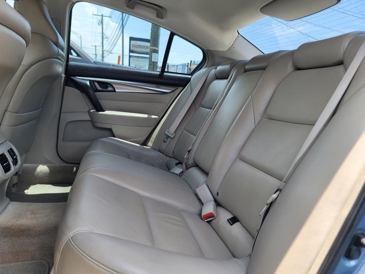 Acura TL 5-Speed AT 2009