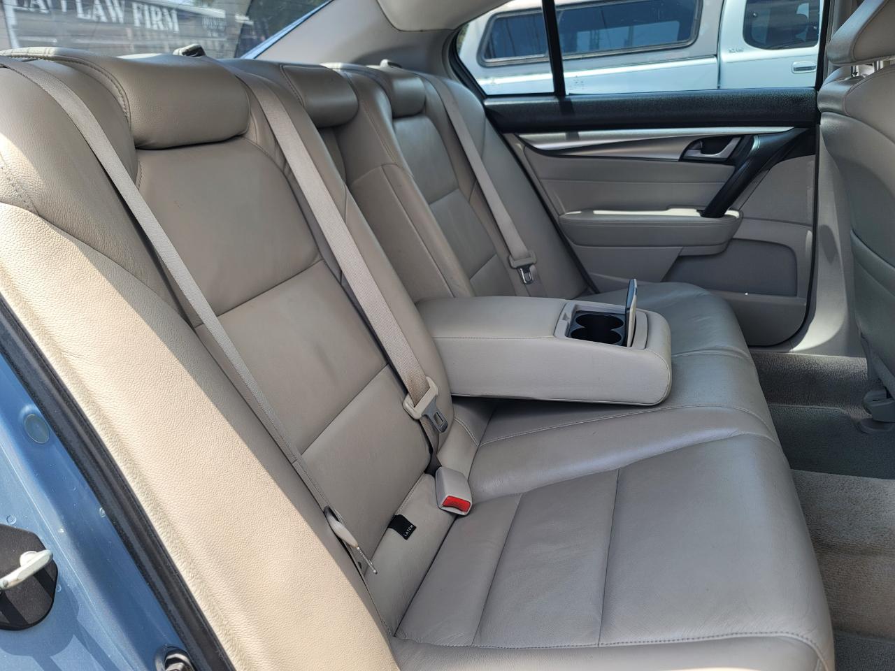 Acura TL 5-Speed AT 2009