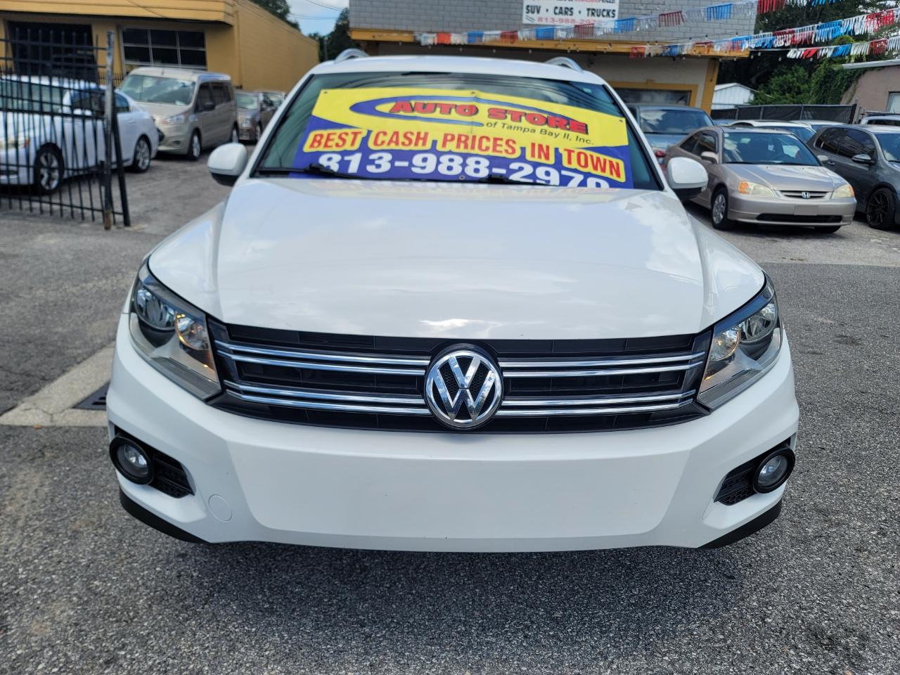 Volkswagen Tiguan SE 2012