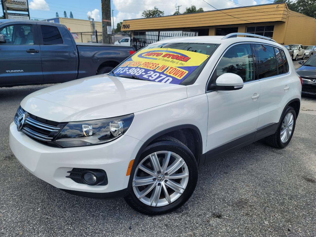 Volkswagen Tiguan SE 2012