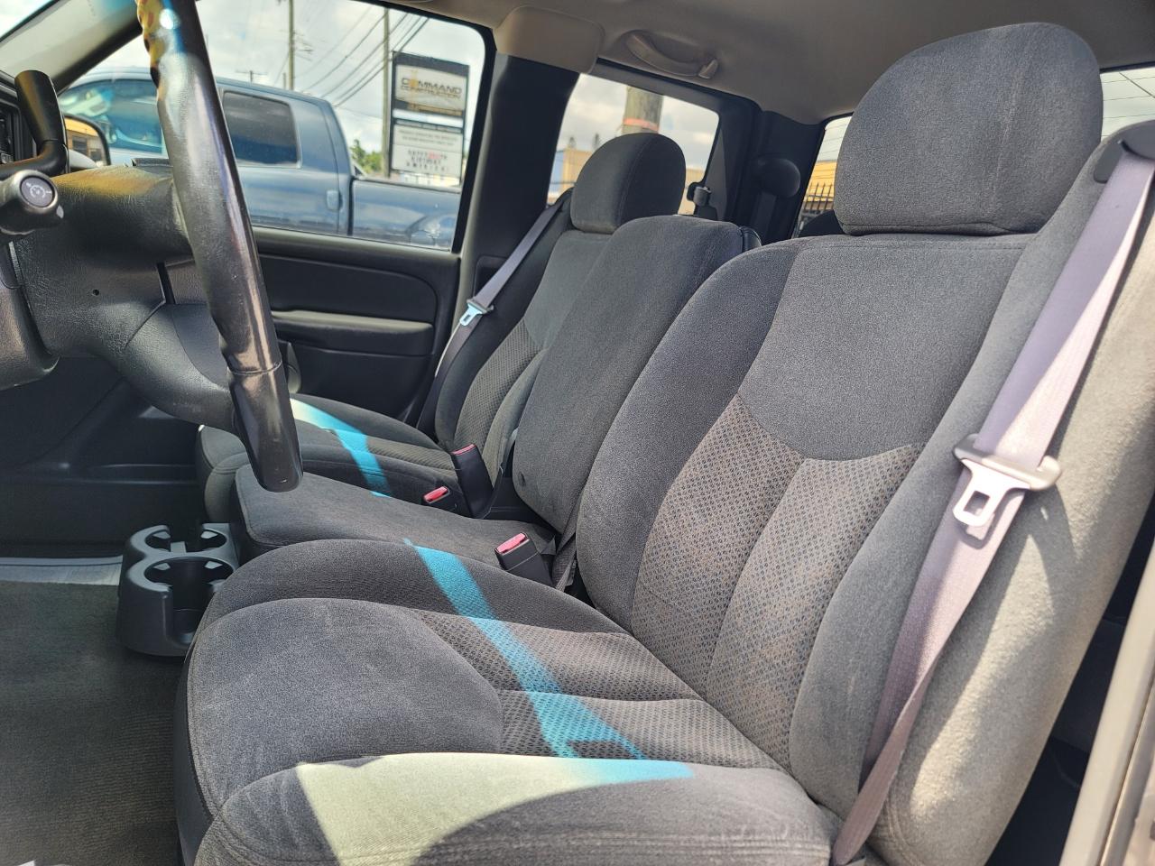 Chevrolet Silverado 1500 Work Truck Ext. Cab Short Bed 2WD 2004
