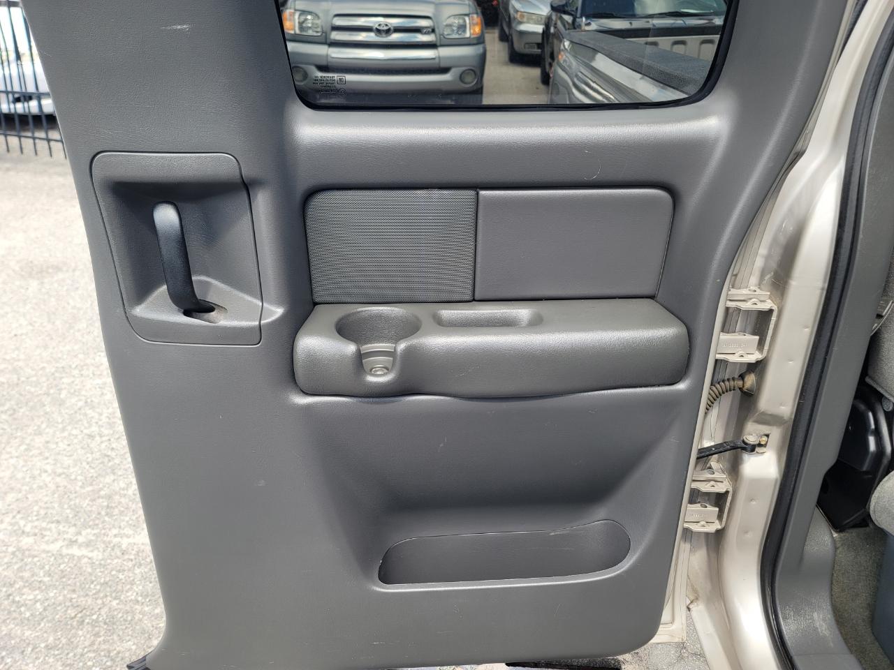 Chevrolet Silverado 1500 Work Truck Ext. Cab Short Bed 2WD 2004