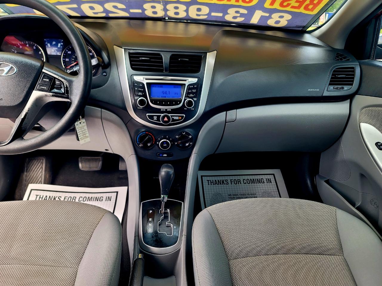 Hyundai Accent GS 5-Door 2013