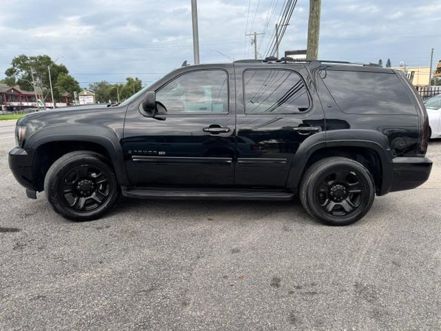 Chevrolet Tahoe LT1 2WD 2009