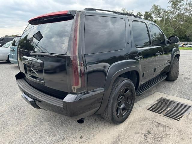 Chevrolet Tahoe LT1 2WD 2009