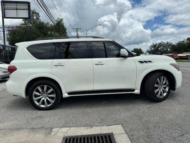 Infiniti QX56 4WD 2013