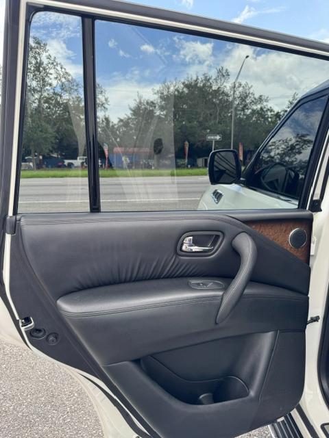 Infiniti QX56 4WD 2013