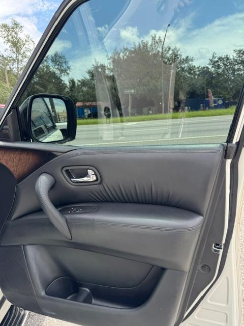 Infiniti QX56 4WD 2013