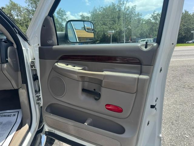 Dodge Ram 3500 Laramie Quad Cab Long Bed 2WD DRW 2003