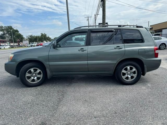 Toyota Highlander V6 2WD 2007