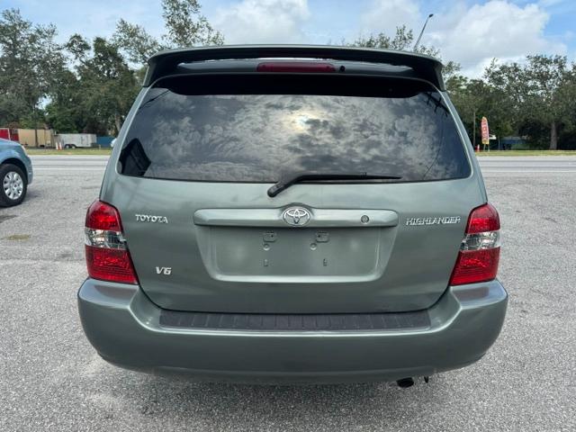 Toyota Highlander V6 2WD 2007