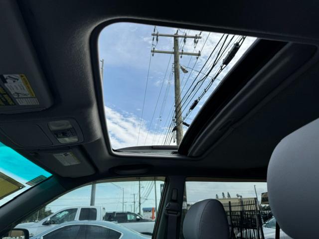 Toyota Highlander V6 2WD 2007