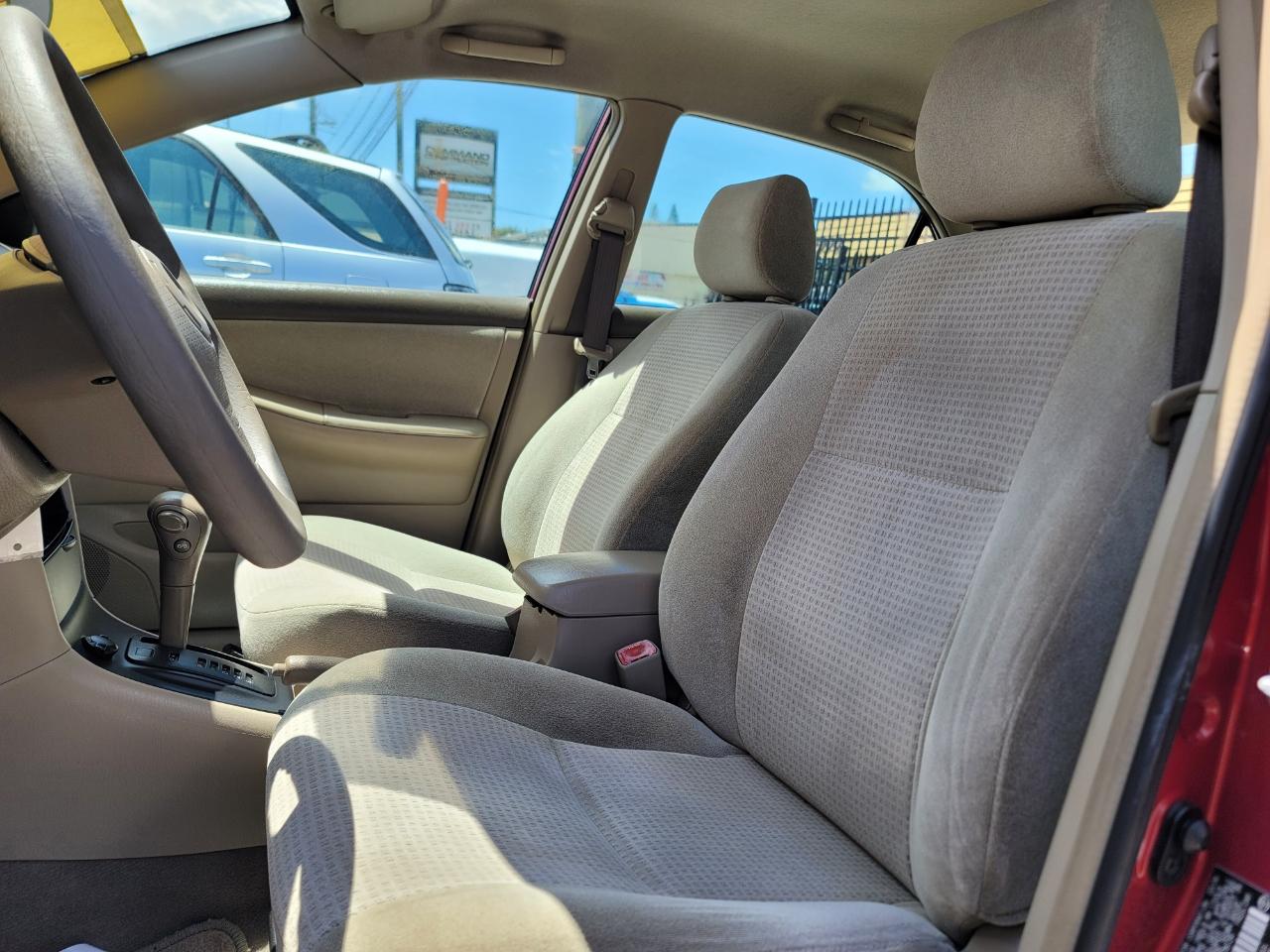 Toyota Corolla CE 2006