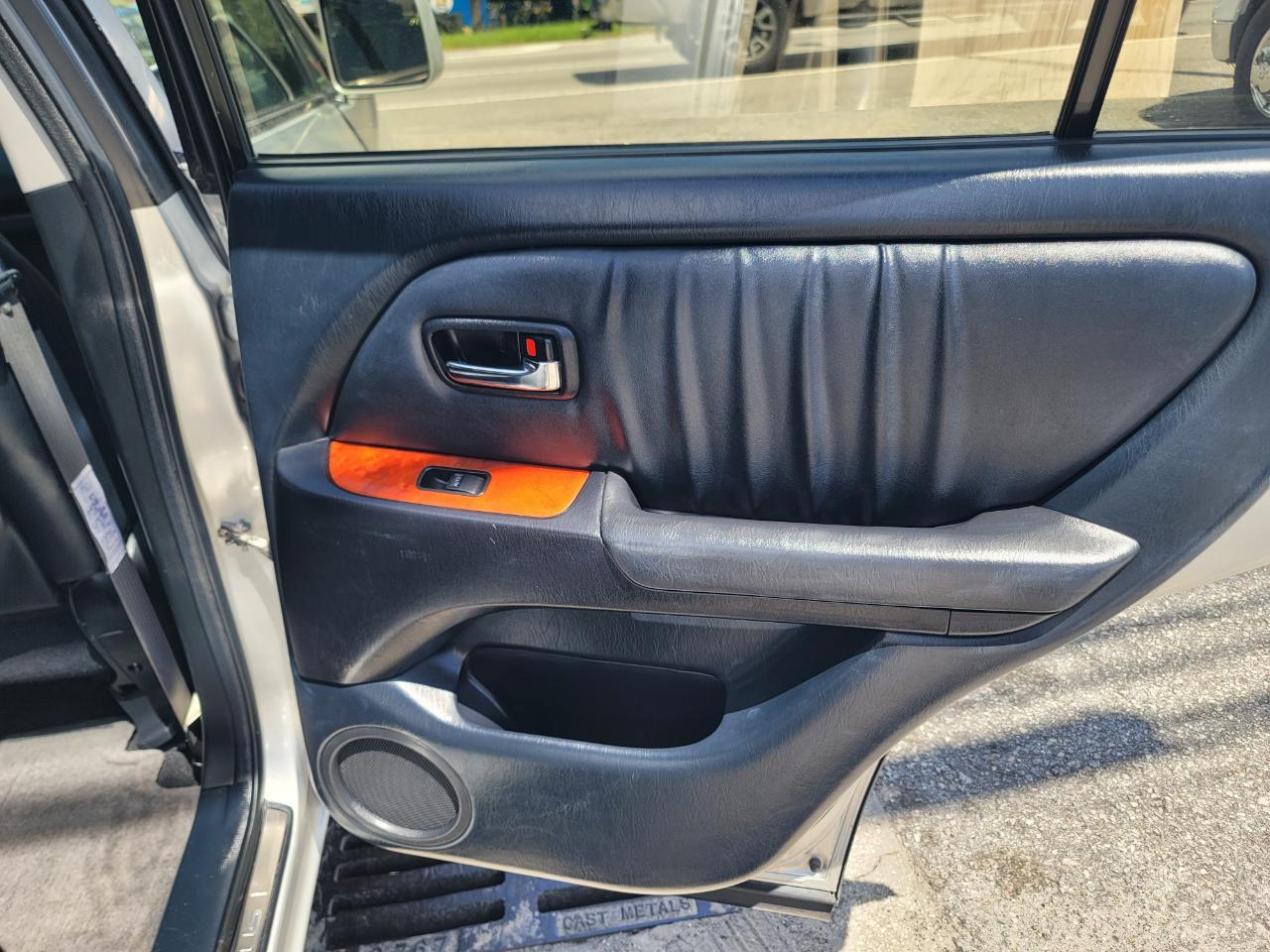 Lexus RX 300 2WD 2002