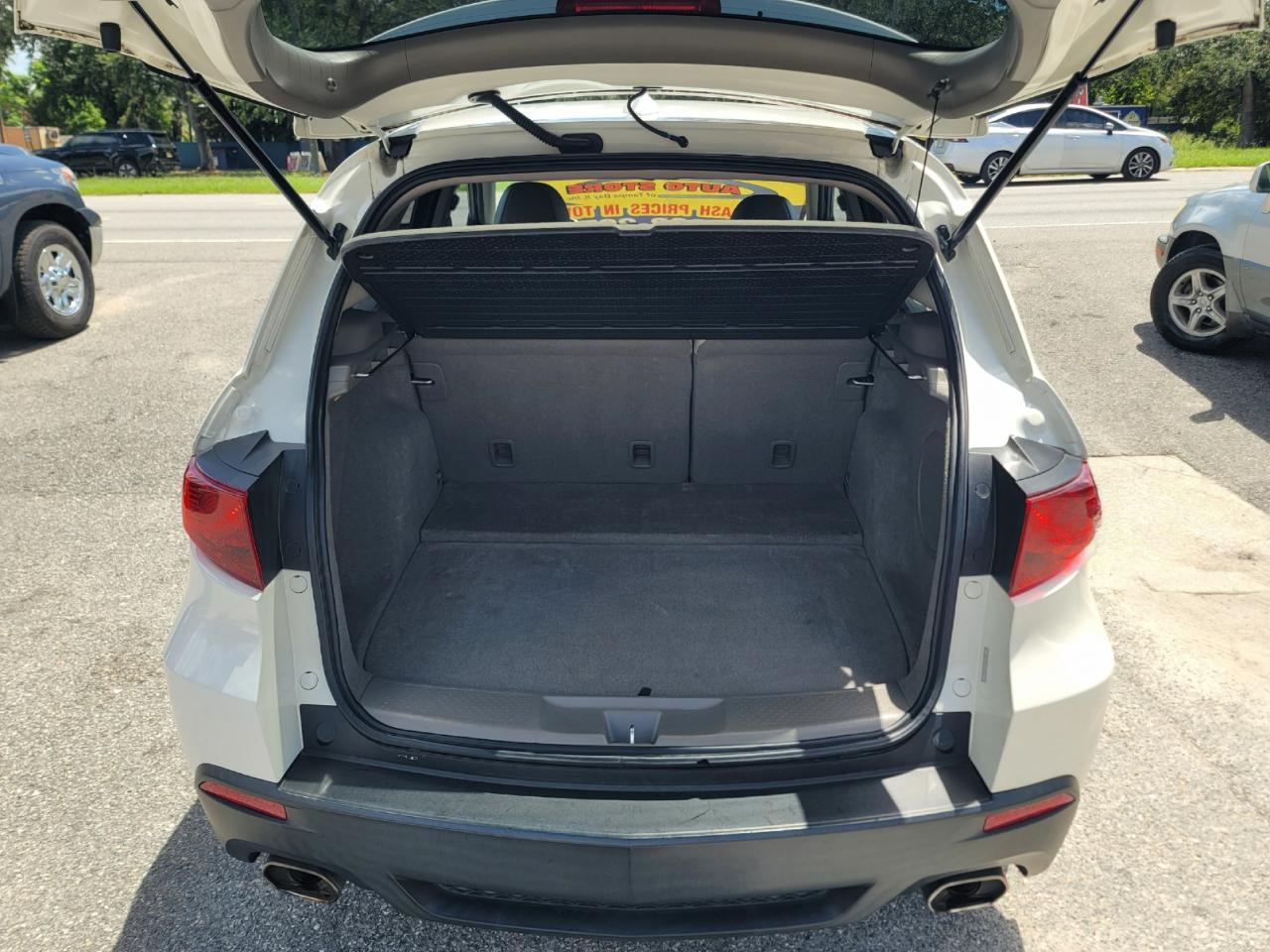 Acura RDX 5-Spd AT with Technology Package 2010