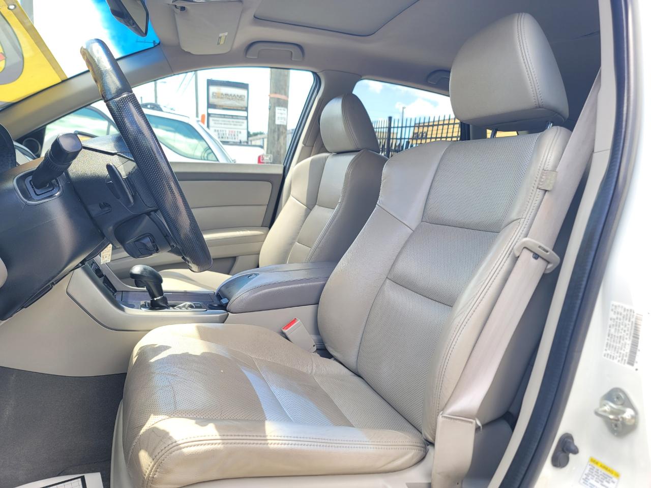 Acura RDX 5-Spd AT with Technology Package 2010