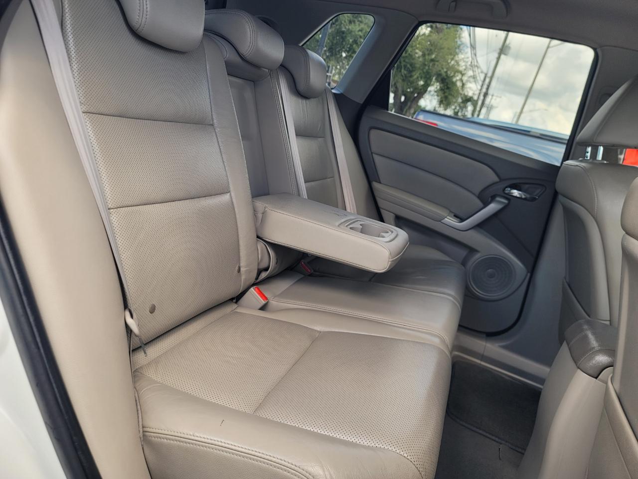 Acura RDX 5-Spd AT with Technology Package 2010