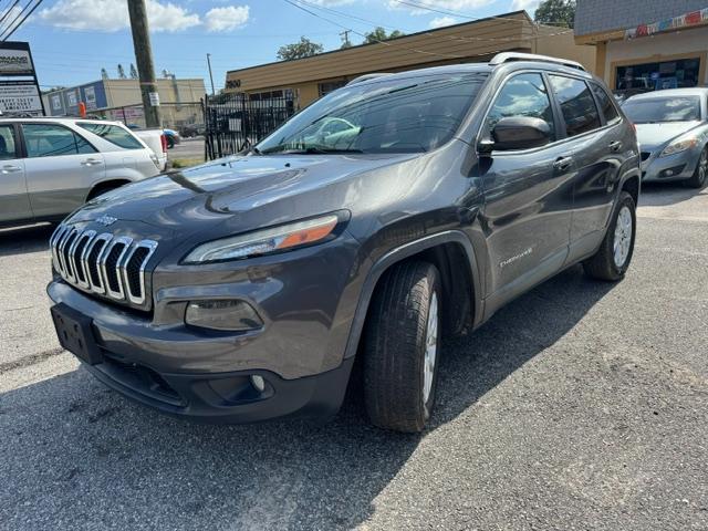 Jeep Cherokee Latitude 4WD 2015
