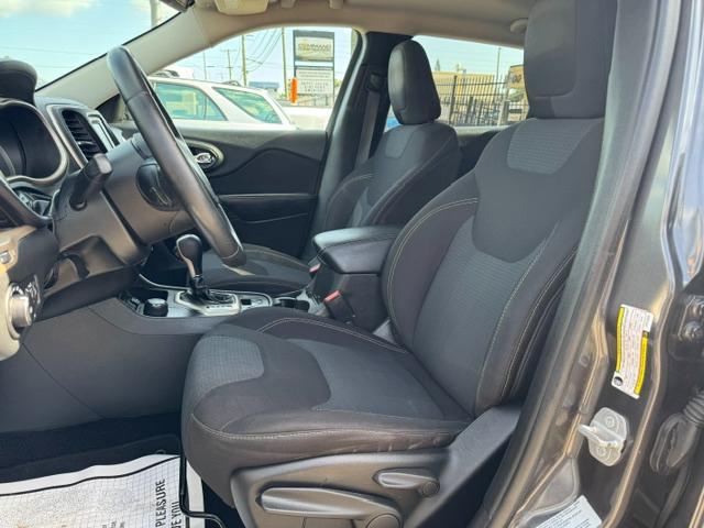 Jeep Cherokee Latitude 4WD 2015