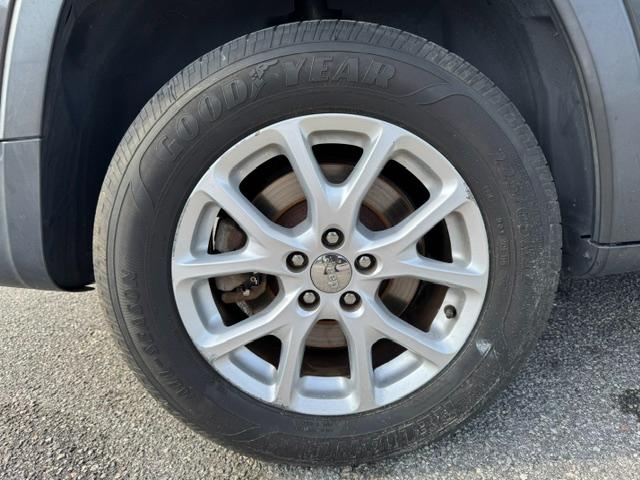 Jeep Cherokee Latitude 4WD 2015