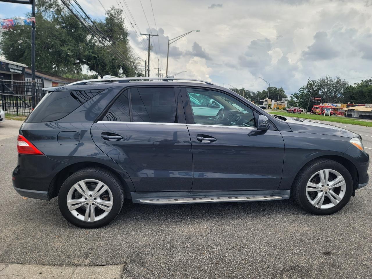 Mercedes-Benz M-Class ML350 2013