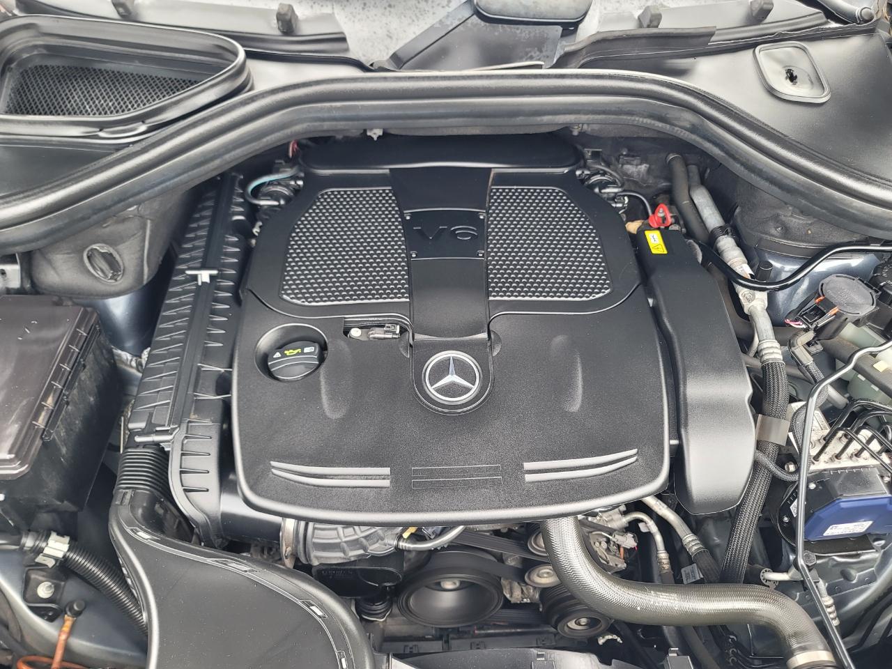 Mercedes-Benz M-Class ML350 2013