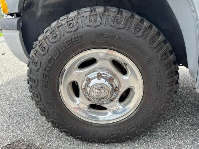 Dodge Ram 2500 Quad Cab Short Bed 2WD 2001