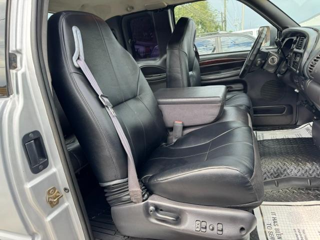 Dodge Ram 2500 Quad Cab Short Bed 2WD 2001