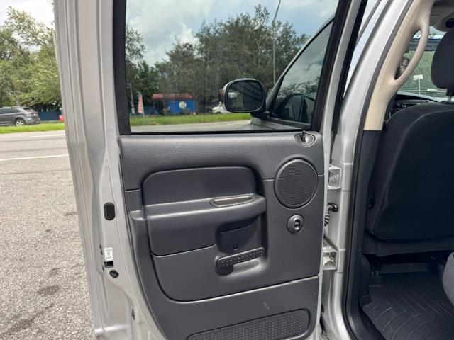 Dodge Ram 2500 SLT Quad Cab Long Bed 2WD 2004