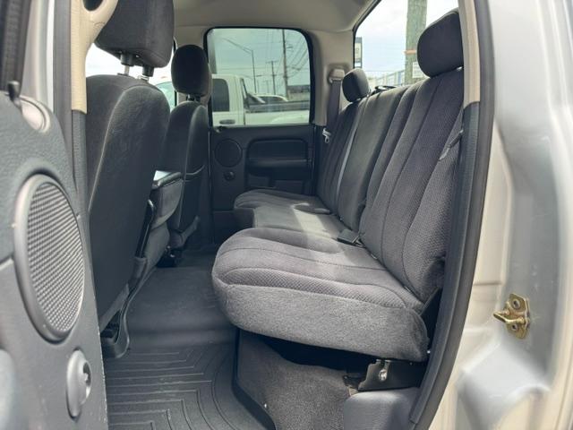 Dodge Ram 2500 SLT Quad Cab Long Bed 2WD 2004