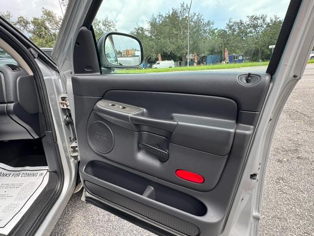 Dodge Ram 2500 SLT Quad Cab Long Bed 2WD 2004
