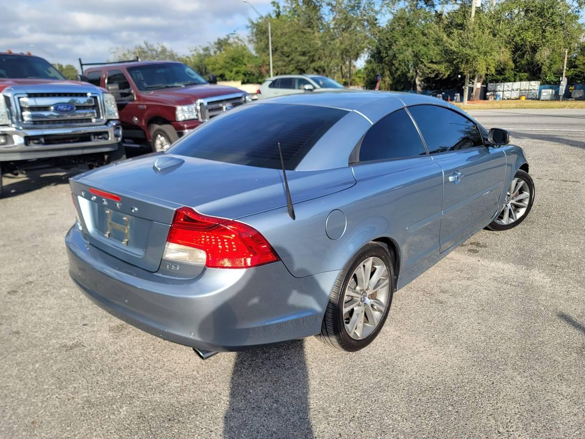 Volvo C70 T5 2D Convertible 2011