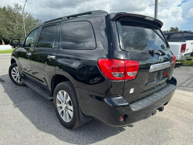 Toyota Sequoia Limited 4WD 2013