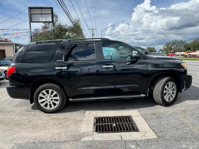 Toyota Sequoia Limited 4WD 2013