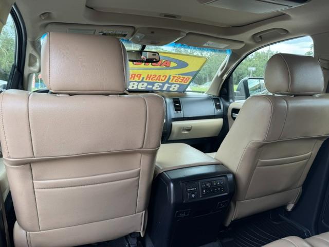 Toyota Sequoia Limited 4WD 2013