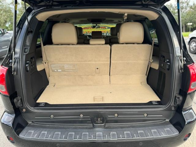 Toyota Sequoia Limited 4WD 2013
