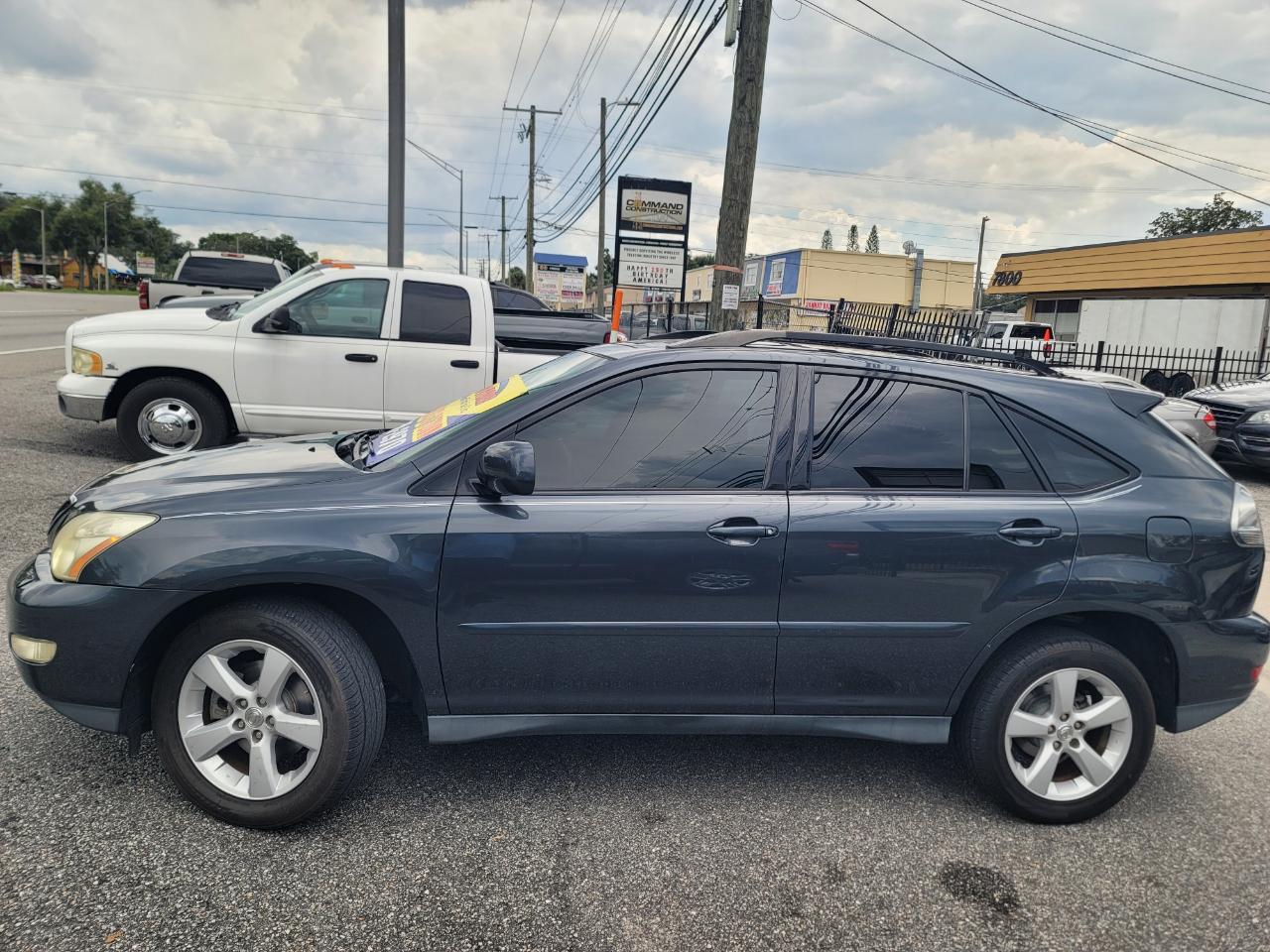 Lexus RX 330 4dr SUV AWD 2004