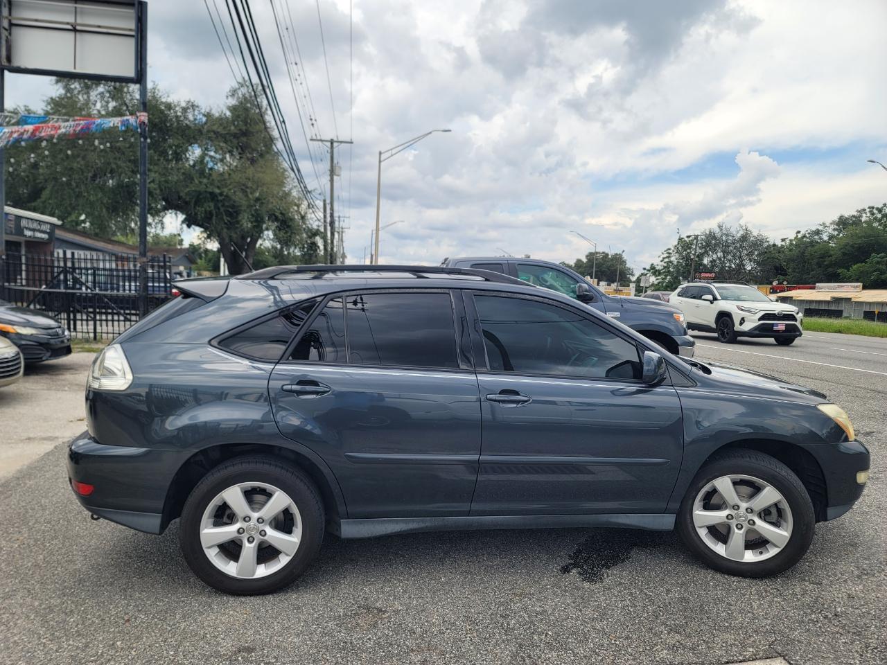 Lexus RX 330 4dr SUV AWD 2004