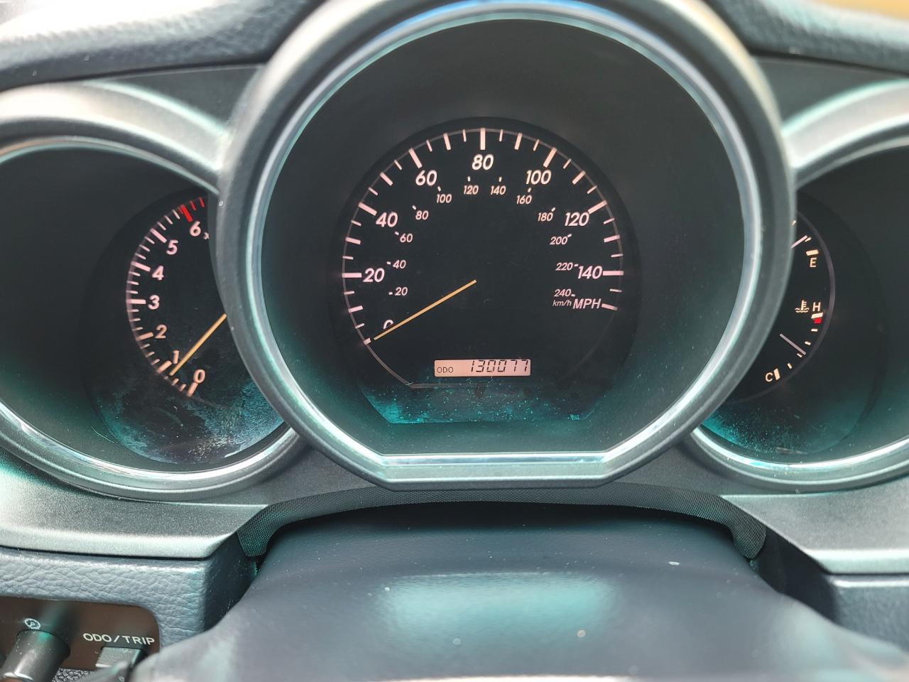 Lexus RX 330 4dr SUV AWD 2004