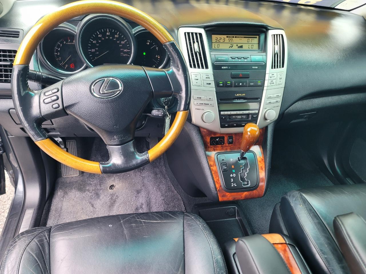 Lexus RX 330 4dr SUV AWD 2004