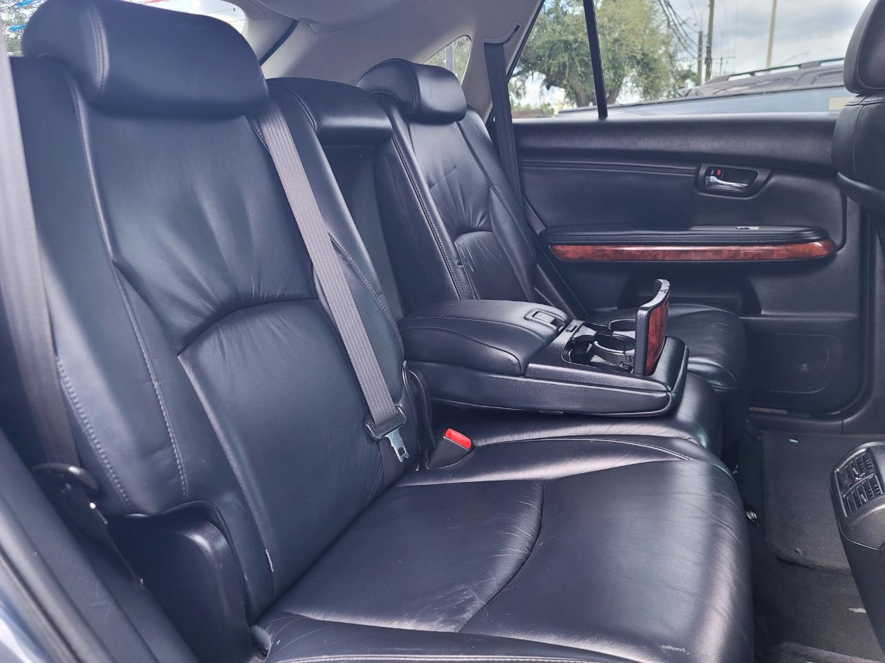 Lexus RX 330 4dr SUV AWD 2004