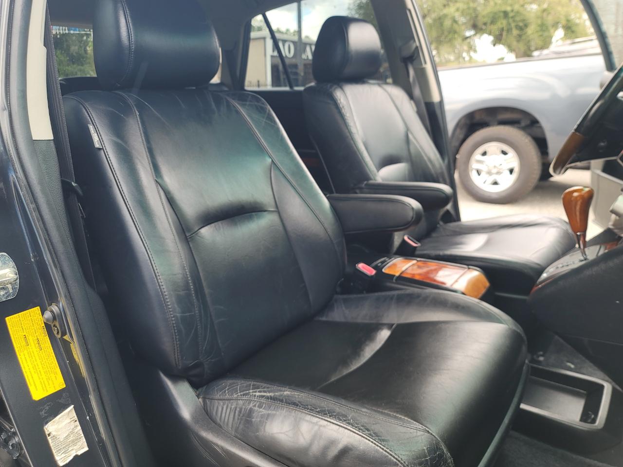 Lexus RX 330 4dr SUV AWD 2004