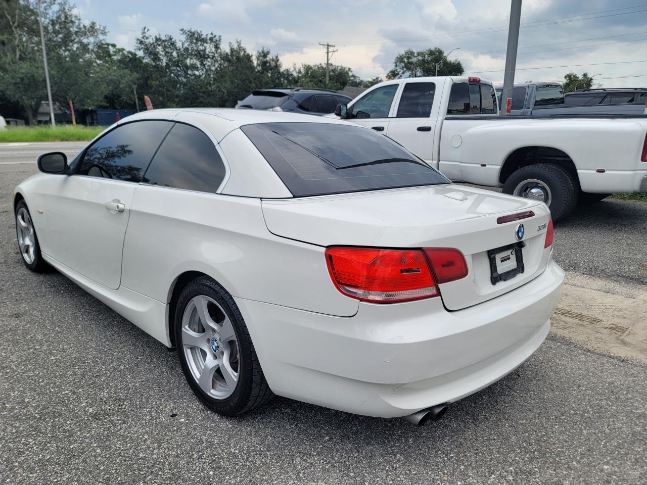 BMW 3-Series 328i Convertible 2010