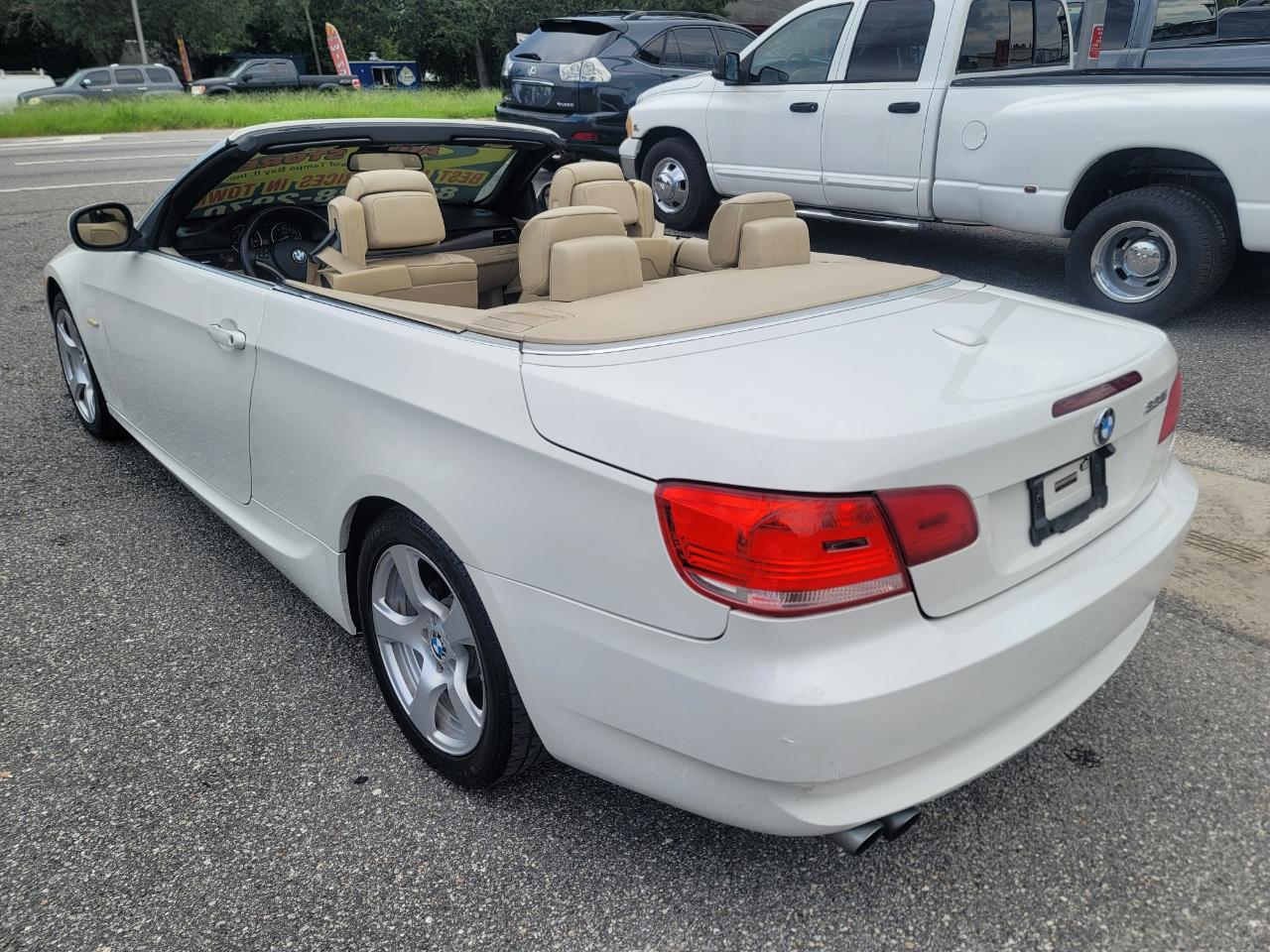 BMW 3-Series 328i Convertible 2010