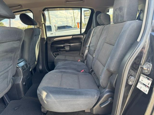 Nissan Armada SV 2WD 2013