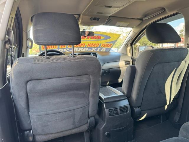 Nissan Armada SV 2WD 2013