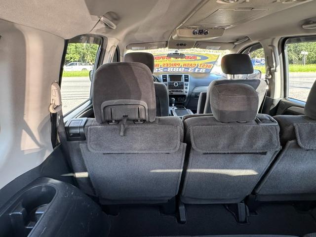 Nissan Armada SV 2WD 2013