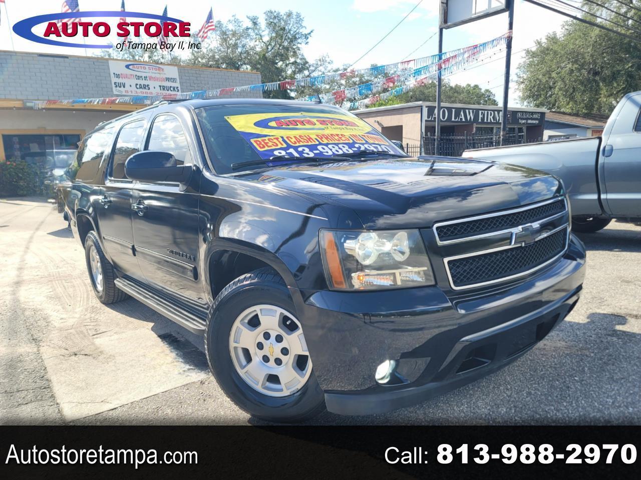 Chevrolet Suburban LT 2WD 2011