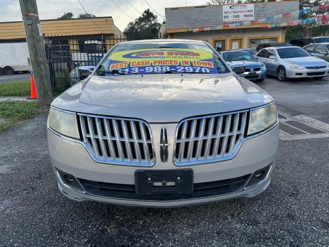 Lincoln MKZ FWD 2010