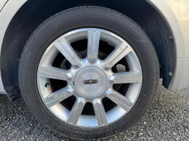 Lincoln MKZ FWD 2010
